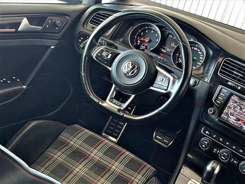 volkswagen-golf-2015-gasolina-1984cc