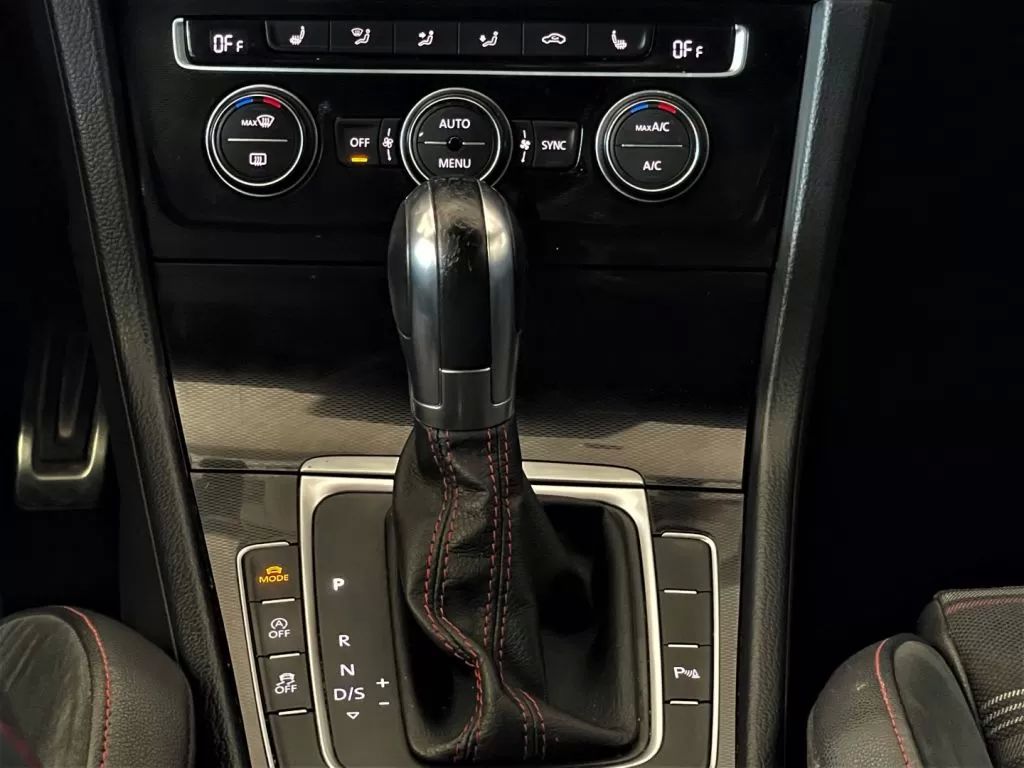 volkswagen-golf-2015-gasolina-1984cc
