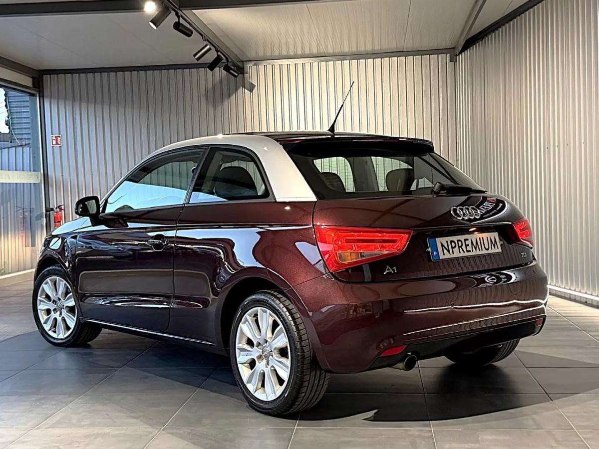 audi-a1-2011-diesel-1598cc