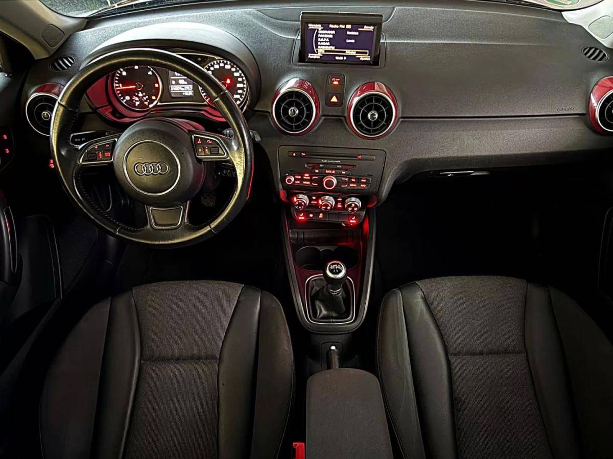 audi-a1-2011-diesel-1598cc