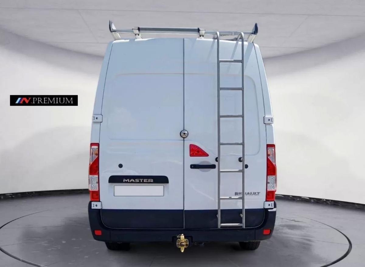 renault-master-2022-diesel-2300cc