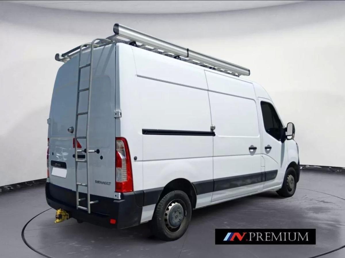 renault-master-2022-diesel-2300cc