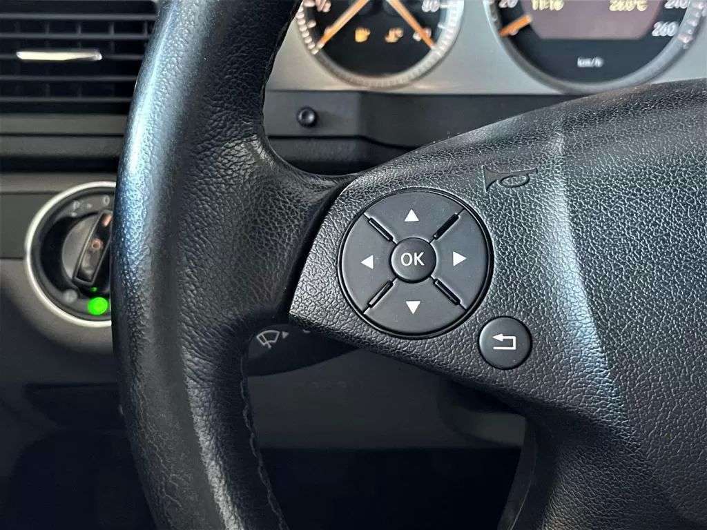 mercedes-benz-classe-c-2008-diesel-2148cc