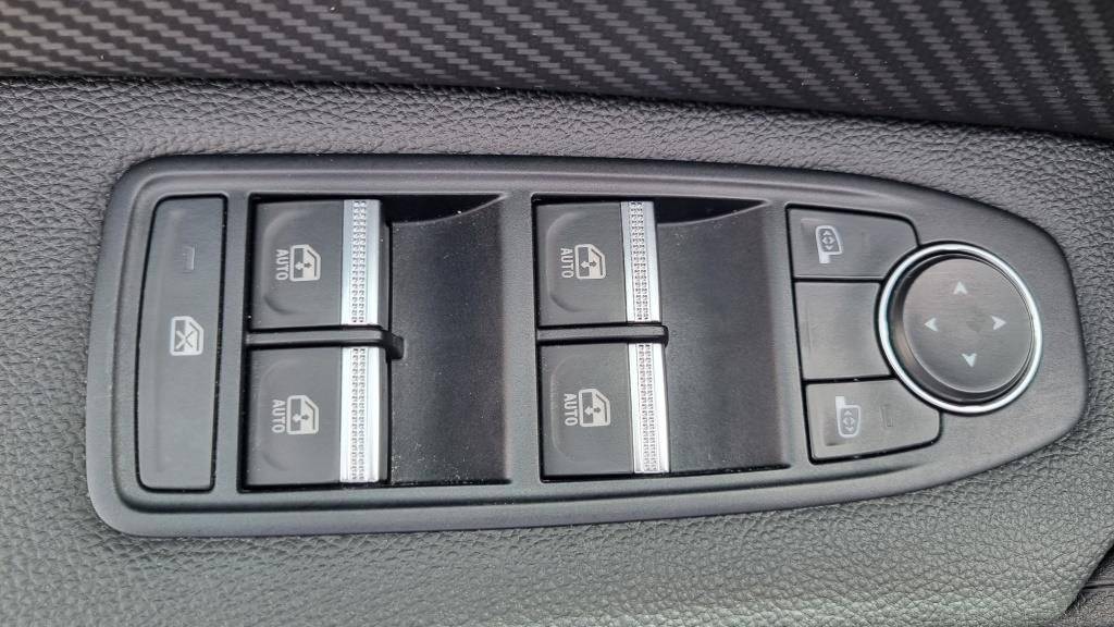 renault-captur-2023-gasolina-999cc