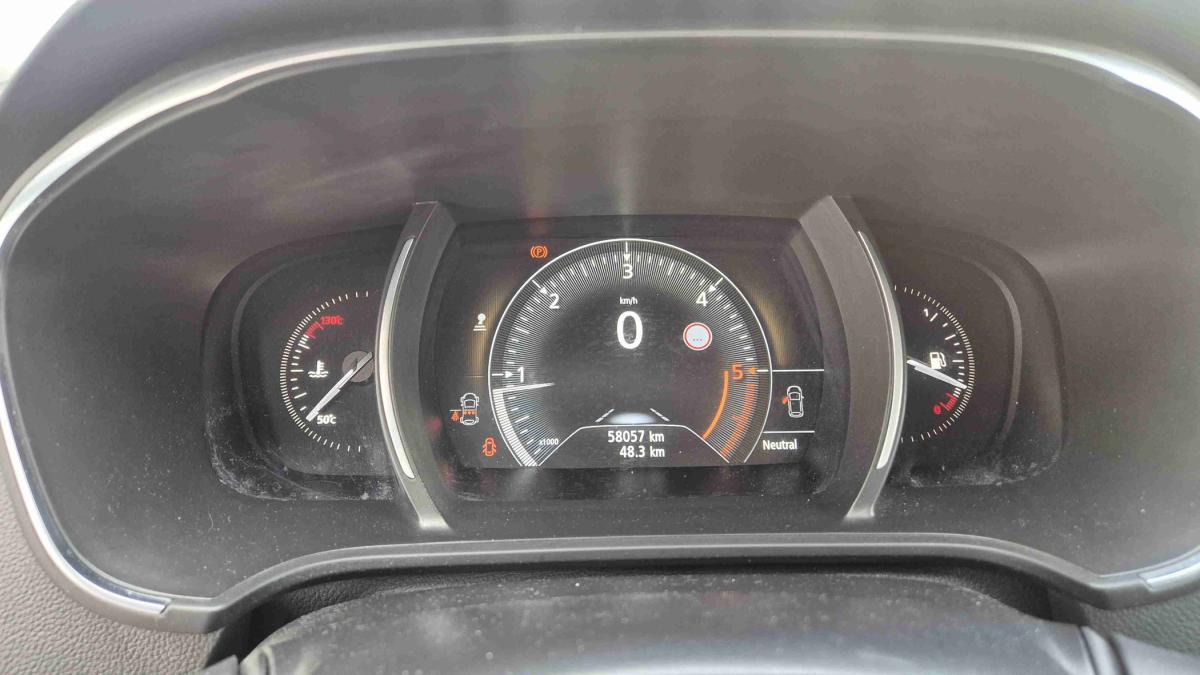 renault-megane-2017-diesel-1598cc