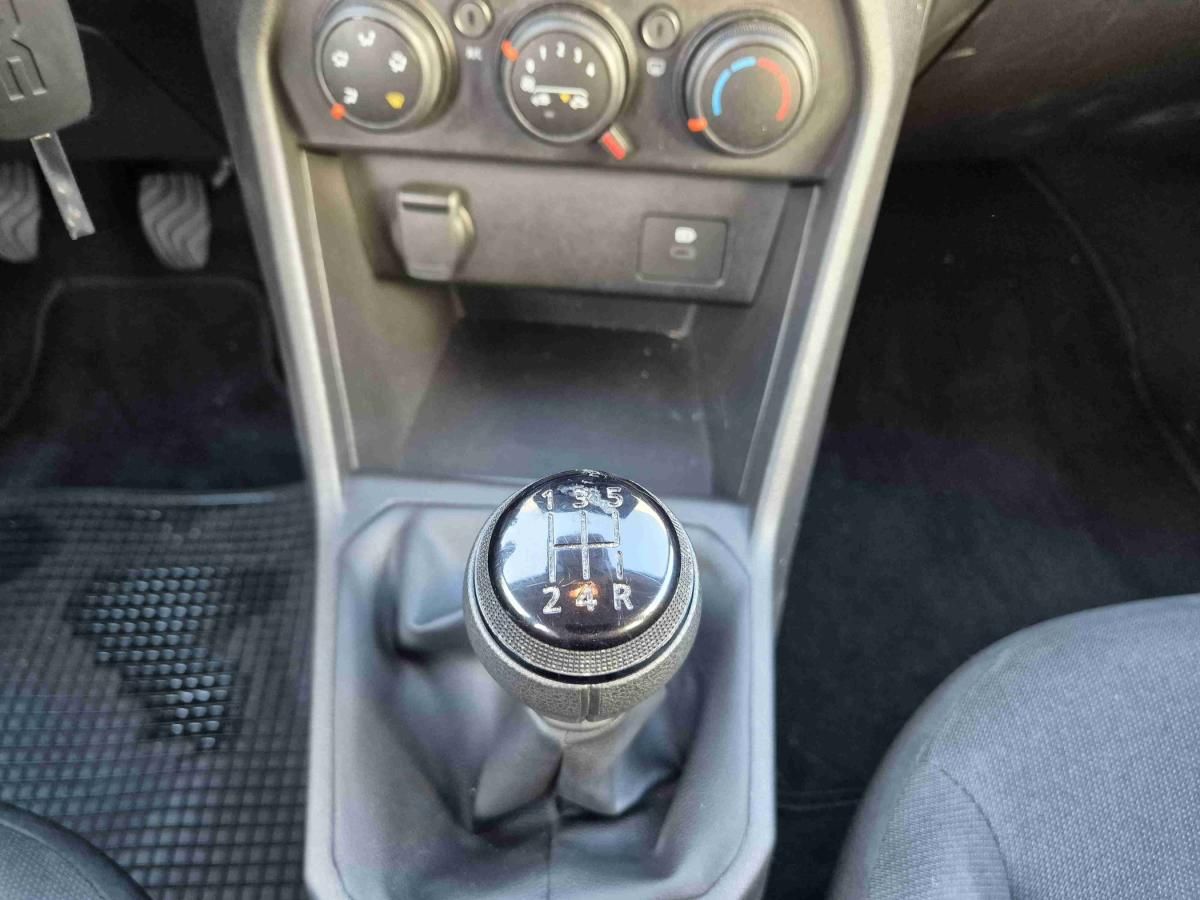 dacia-sandero-2025-gpl-999cc