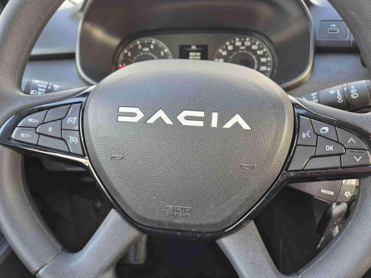 dacia-sandero-2025-gpl-999cc