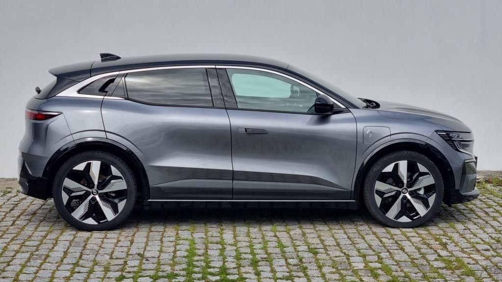 renault-megane-e-tech-2023-eletrico-500cc