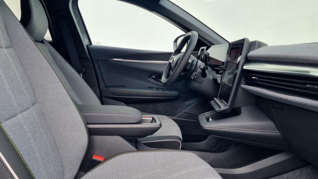 renault-megane-e-tech-2023-eletrico-500cc