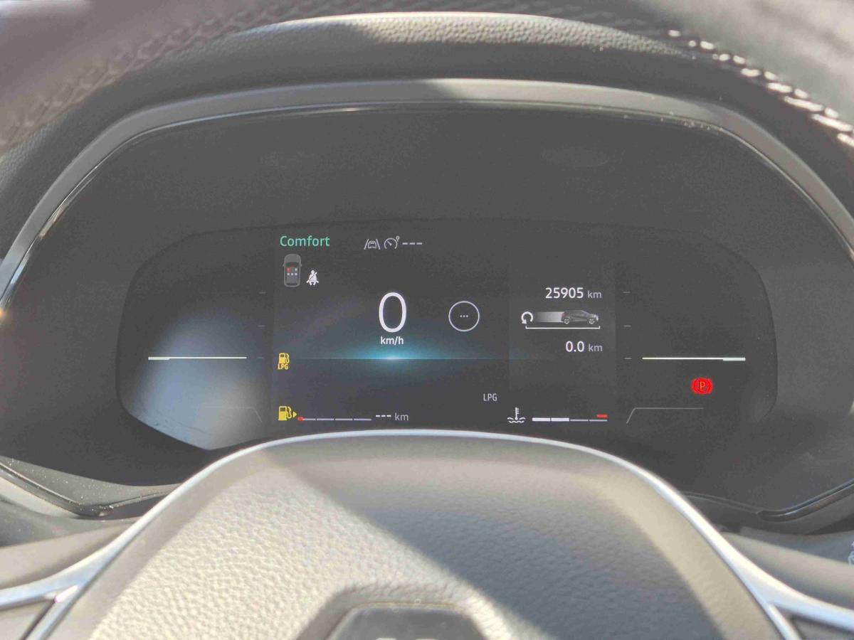 renault-captur-2025-gpl-999cc