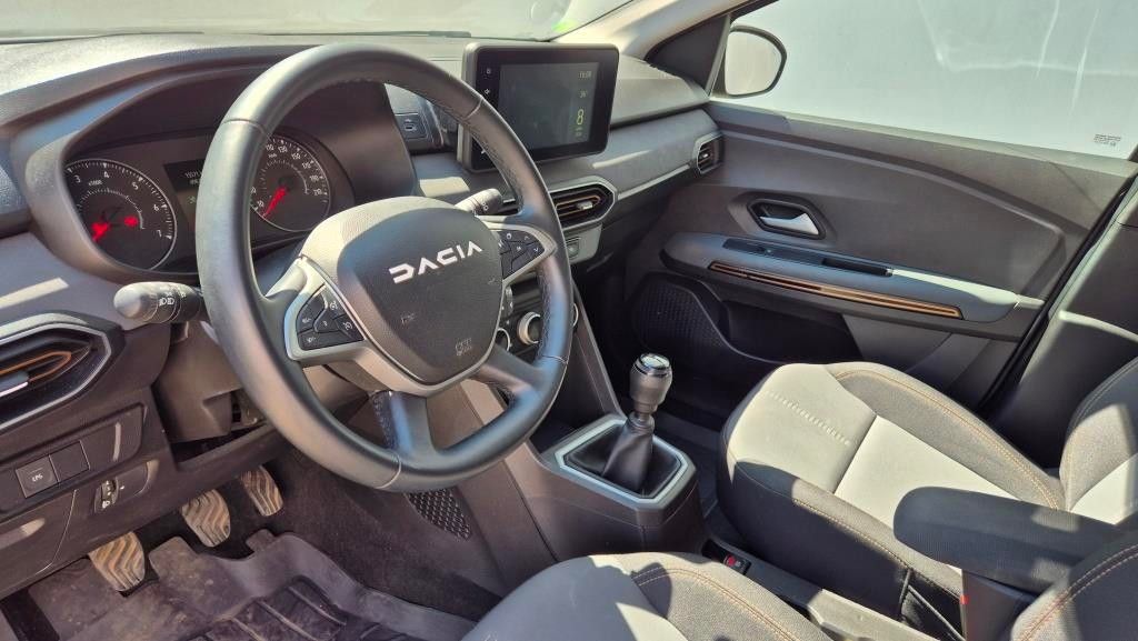 dacia-jogger-2025-gpl-999cc