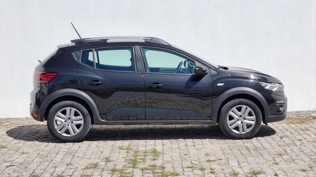 dacia-sandero-2022-gpl-999cc