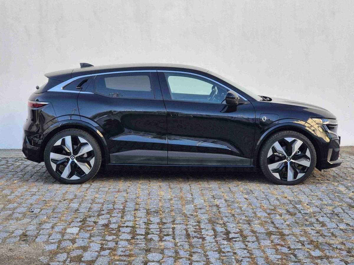renault-megane-e-tech-2023-eletrico-500cc