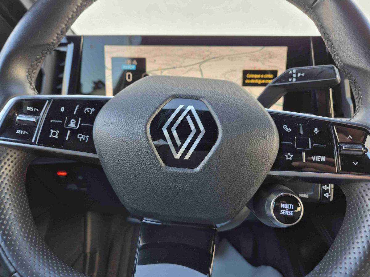 renault-megane-e-tech-2023-eletrico-500cc