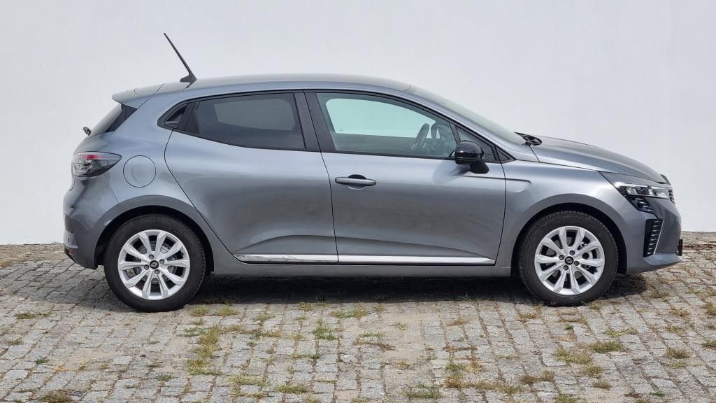 renault-clio-2024-gpl-999cc