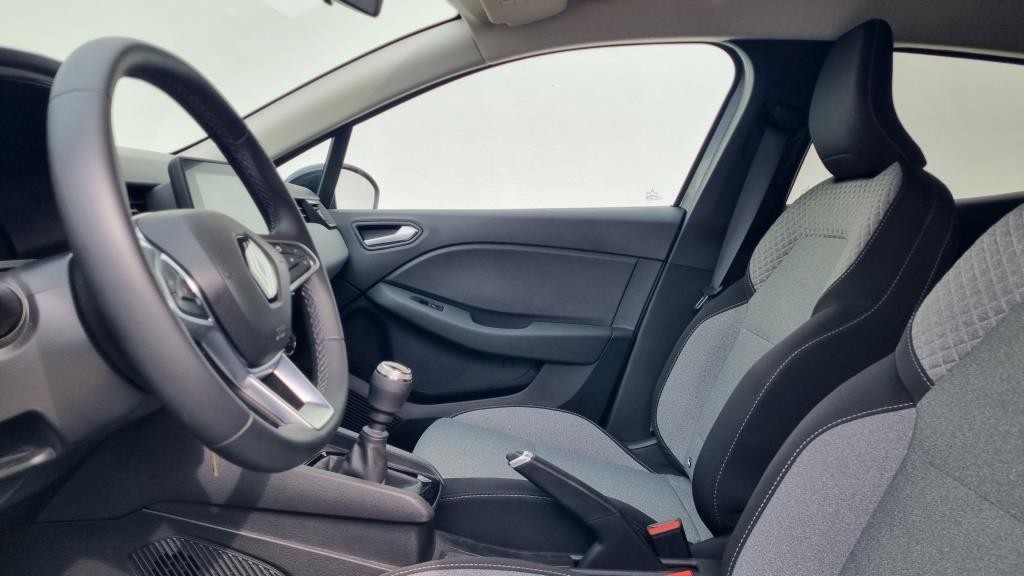 renault-clio-2024-gpl-999cc