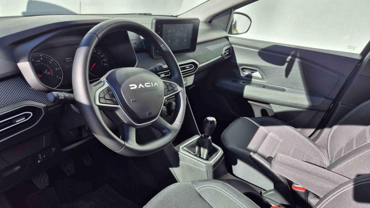 dacia-sandero-2024-gpl-999cc