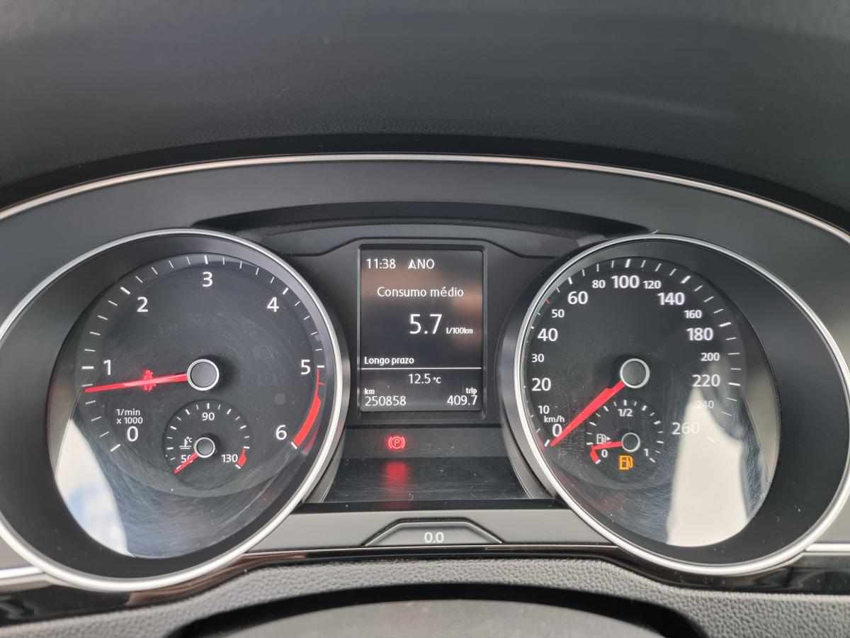 volkswagen-passat-2-0-tdi-bluemotion-2015-diesel-1968cc