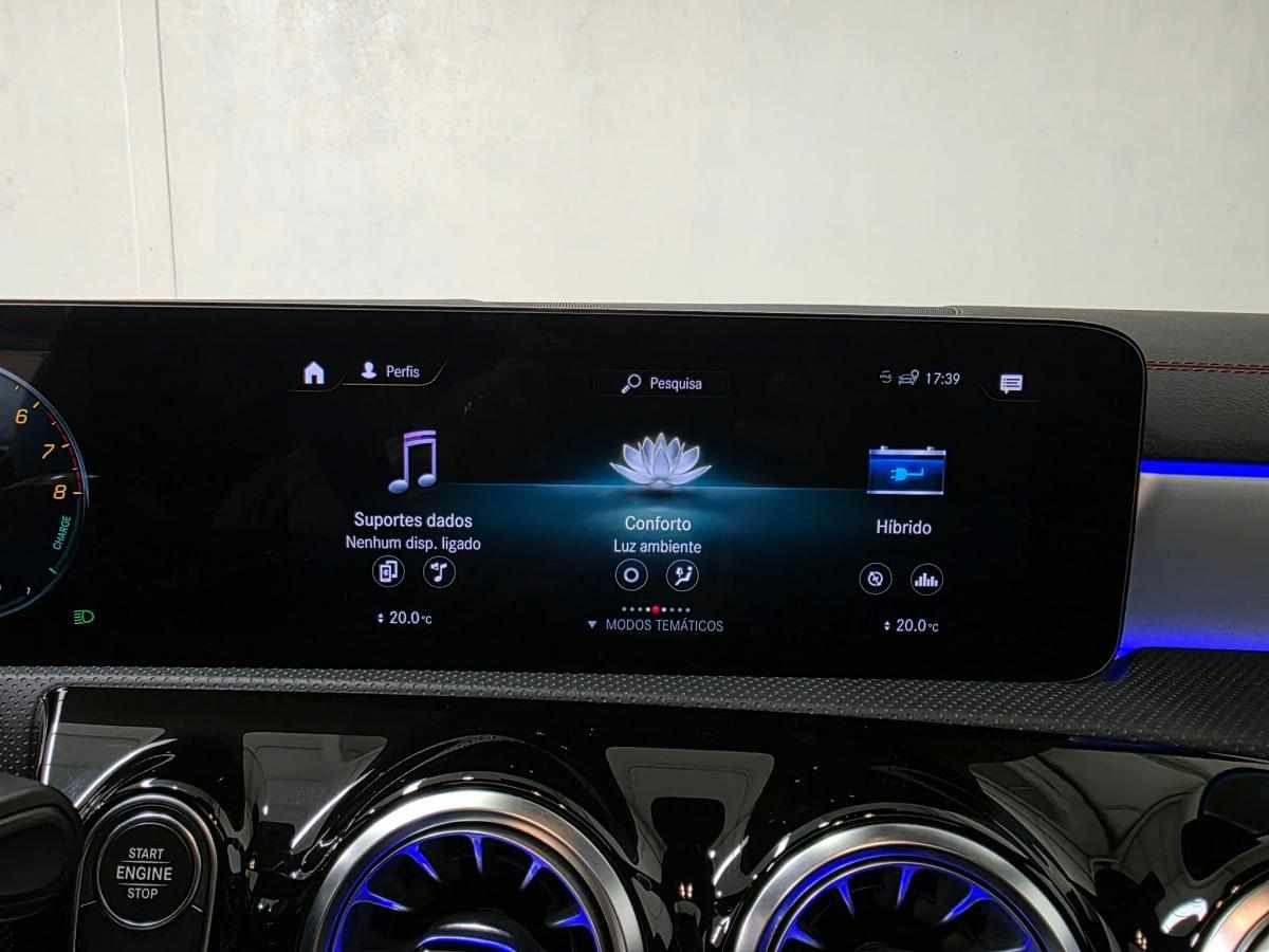 mercedes-benz-cla-250-e-2022-gasolina-1332cc