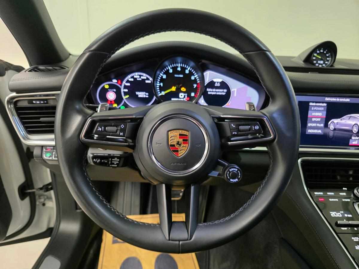 porsche-panamera-4-e-hybrid-2021-gasolina-2894cc