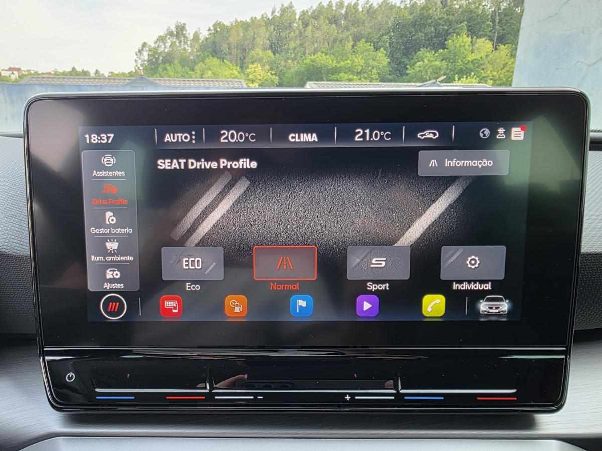 seat-leon-e-hybrid-2024-gasolina-1395cc