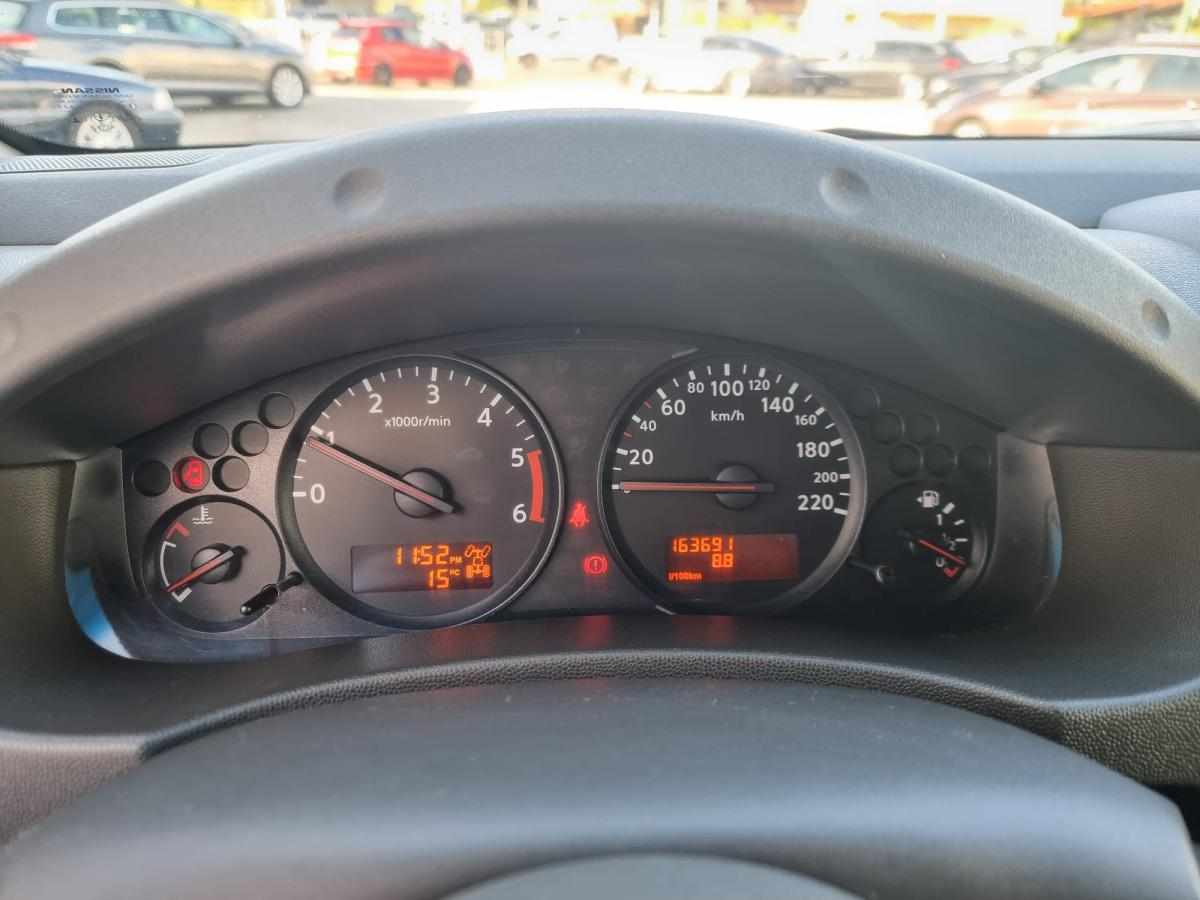nissan-navara-2-5-dci-awd-2011-diesel-2488cc
