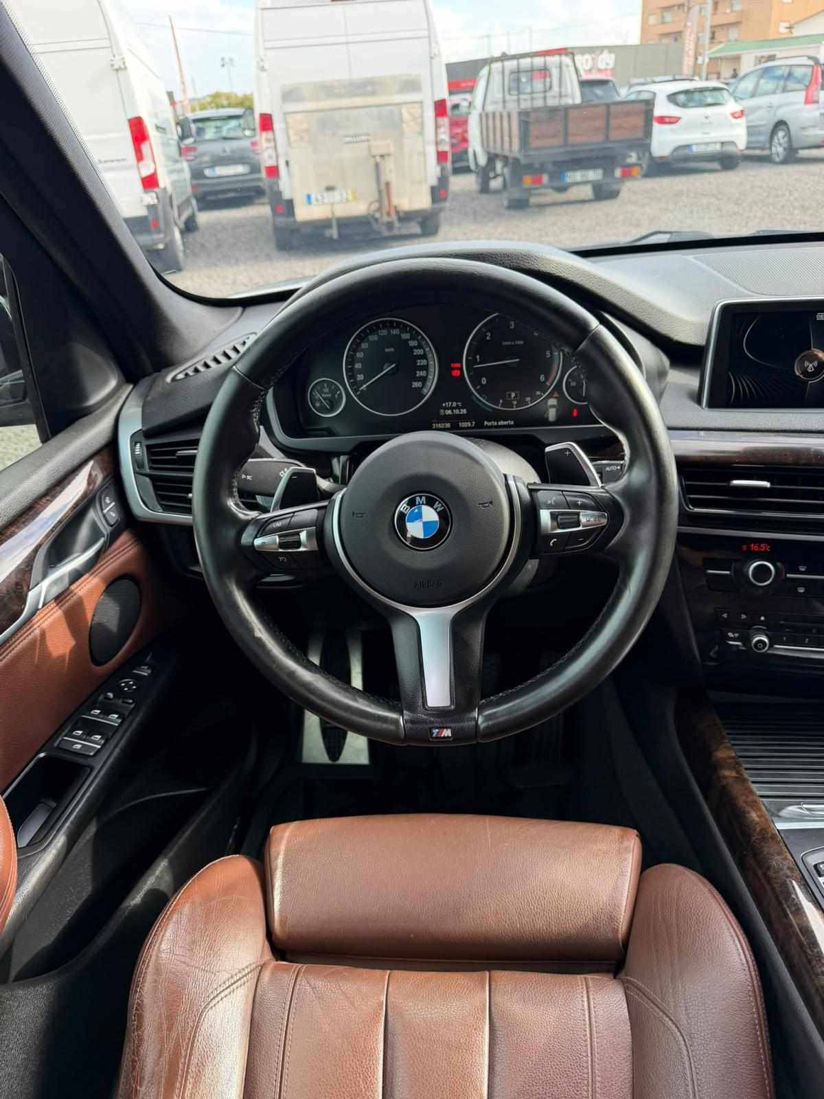 bmw-x5-2016-diesel-2993cc