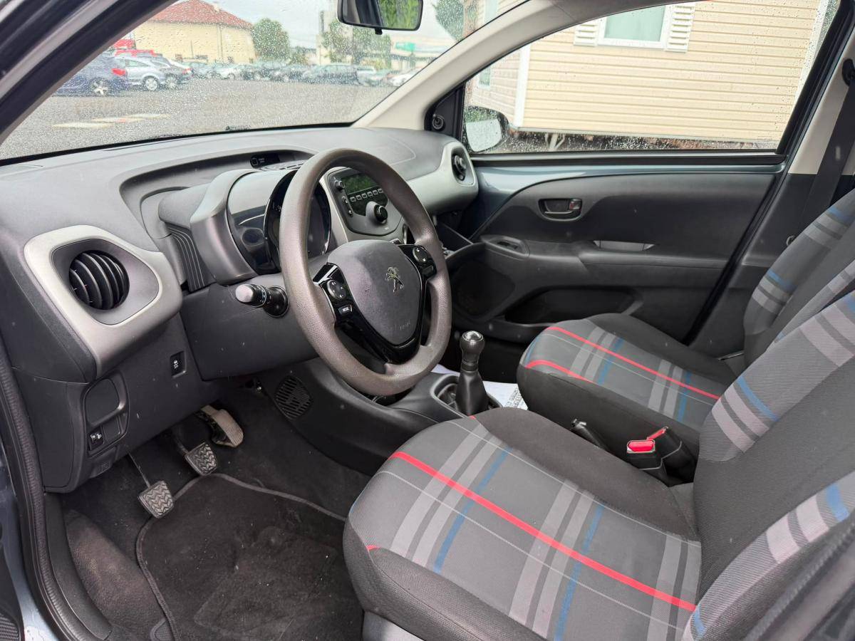 peugeot-108-2014-gasolina-998cc