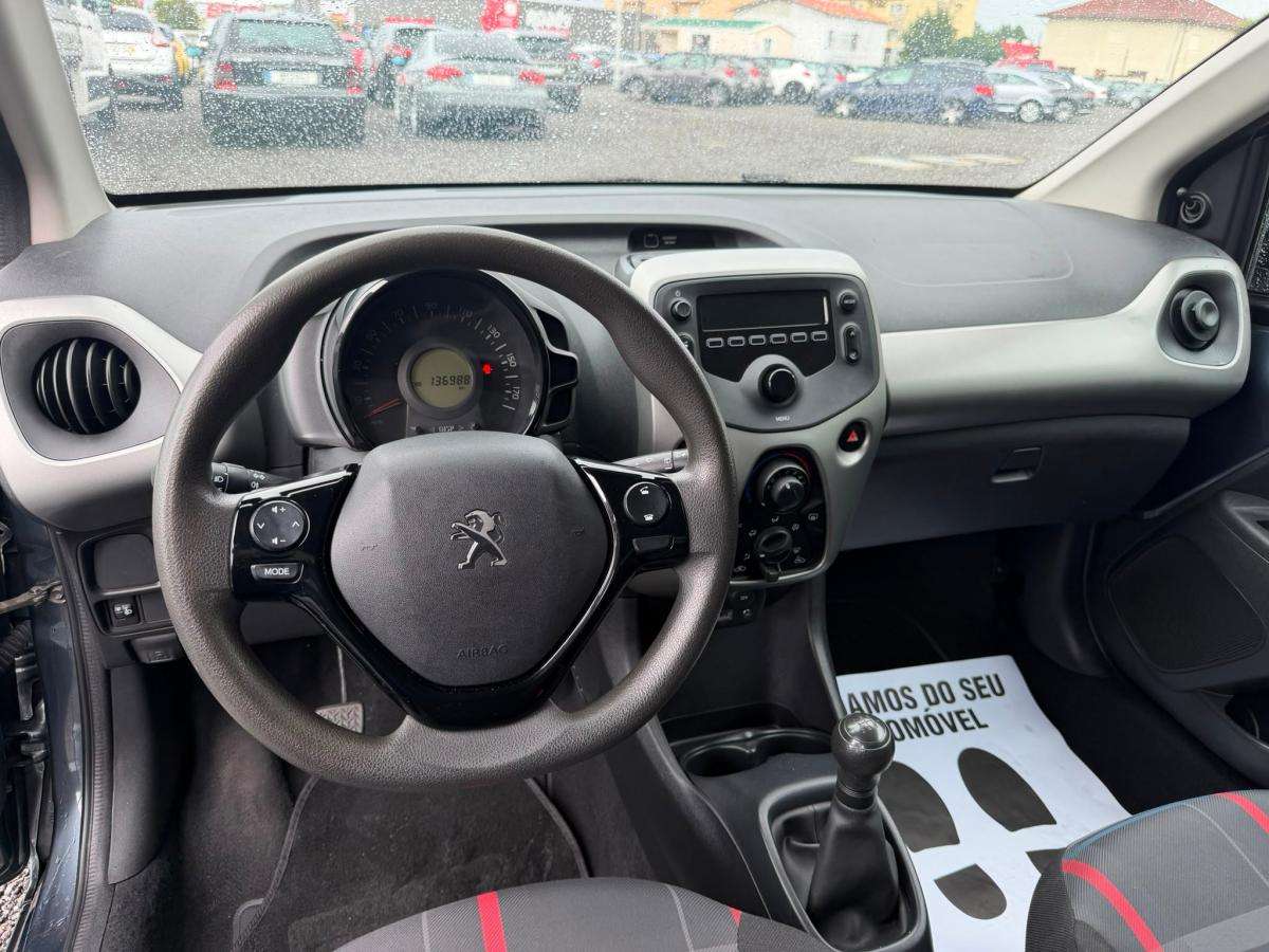 peugeot-108-2014-gasolina-998cc