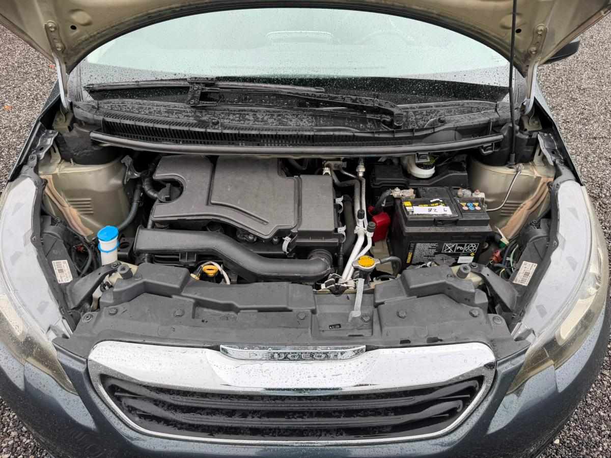 peugeot-108-2014-gasolina-998cc