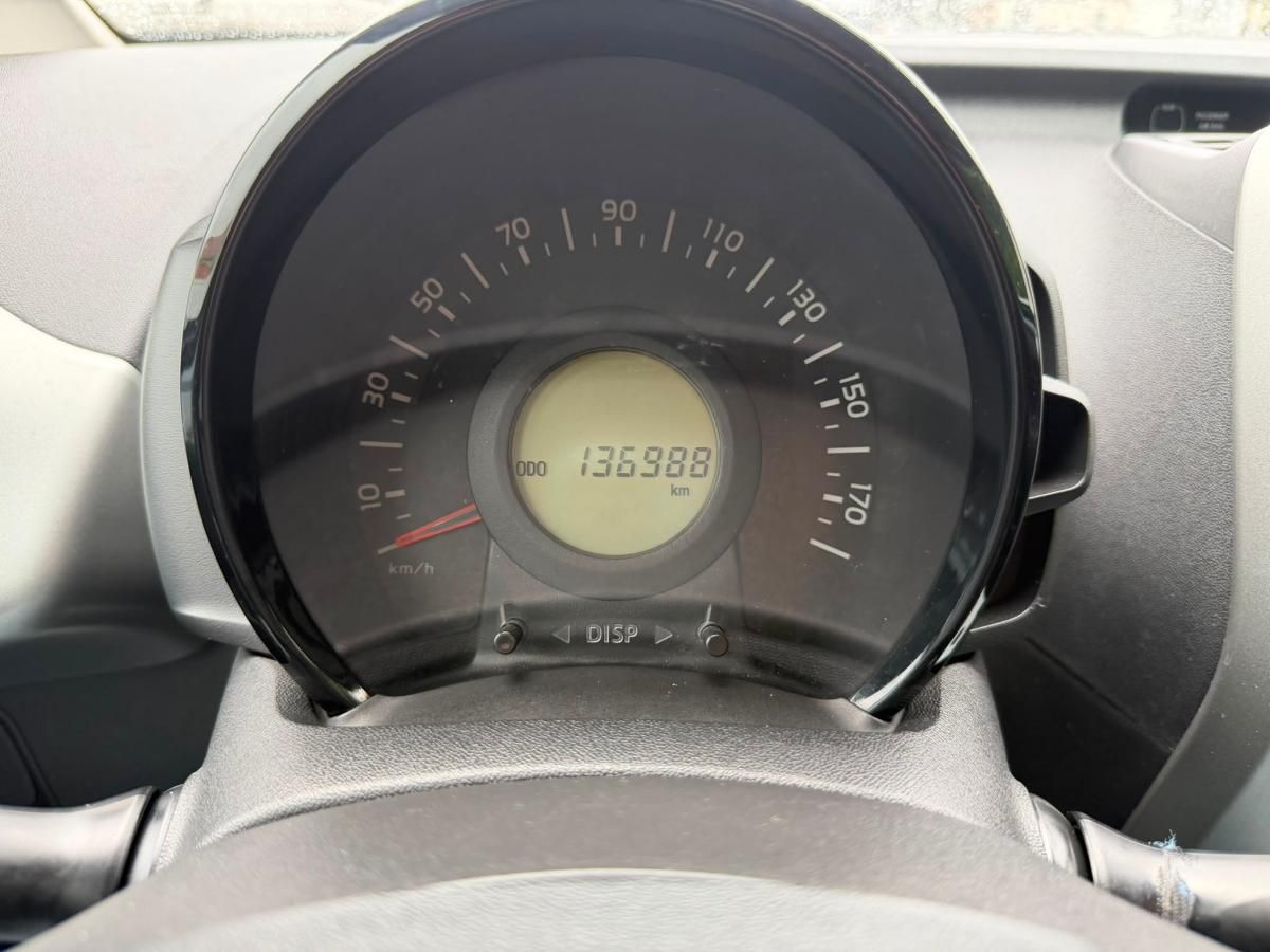 peugeot-108-2014-gasolina-998cc