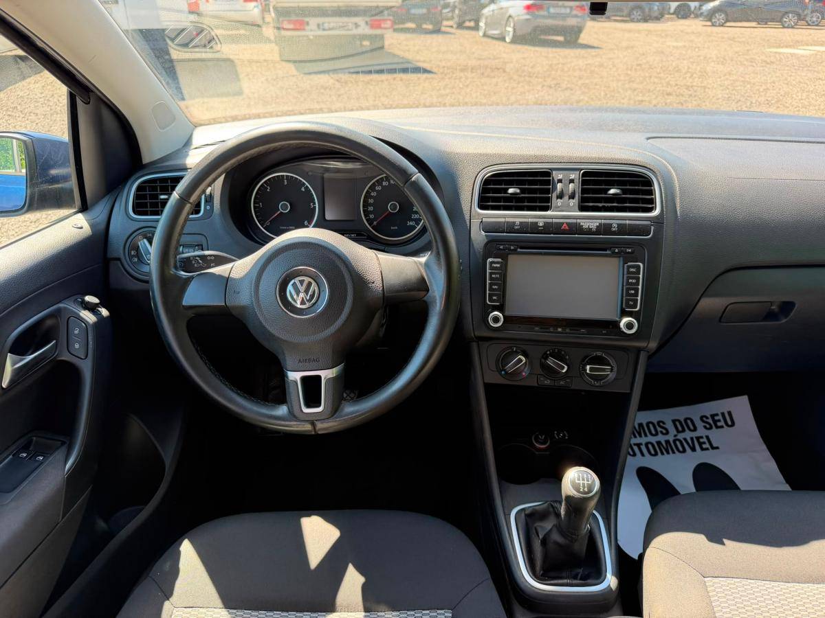 volkswagen-polo-2012-diesel-1199cc
