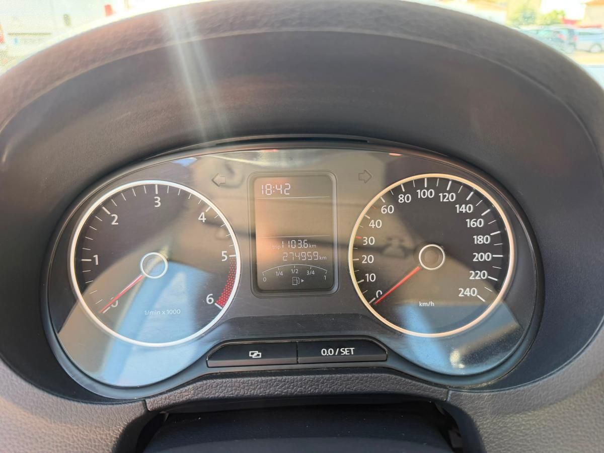 volkswagen-polo-2012-diesel-1199cc