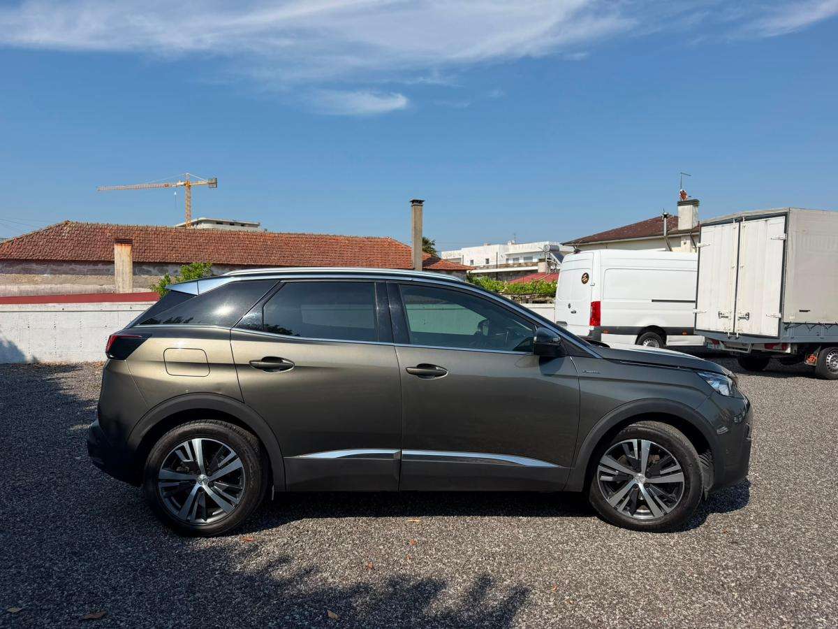 peugeot-3008-2018-diesel-1499cc