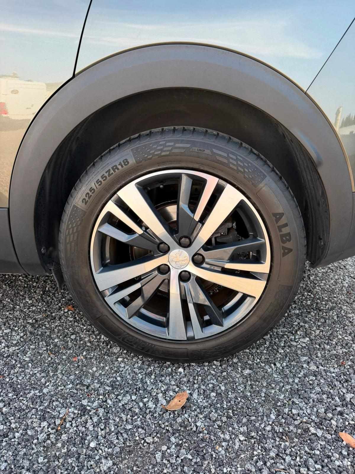 peugeot-3008-2018-diesel-1499cc
