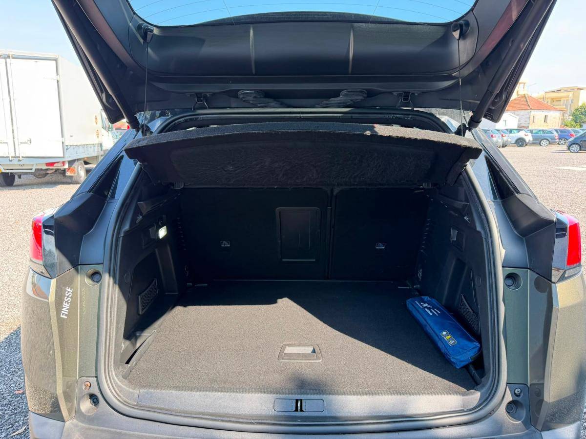 peugeot-3008-2018-diesel-1499cc