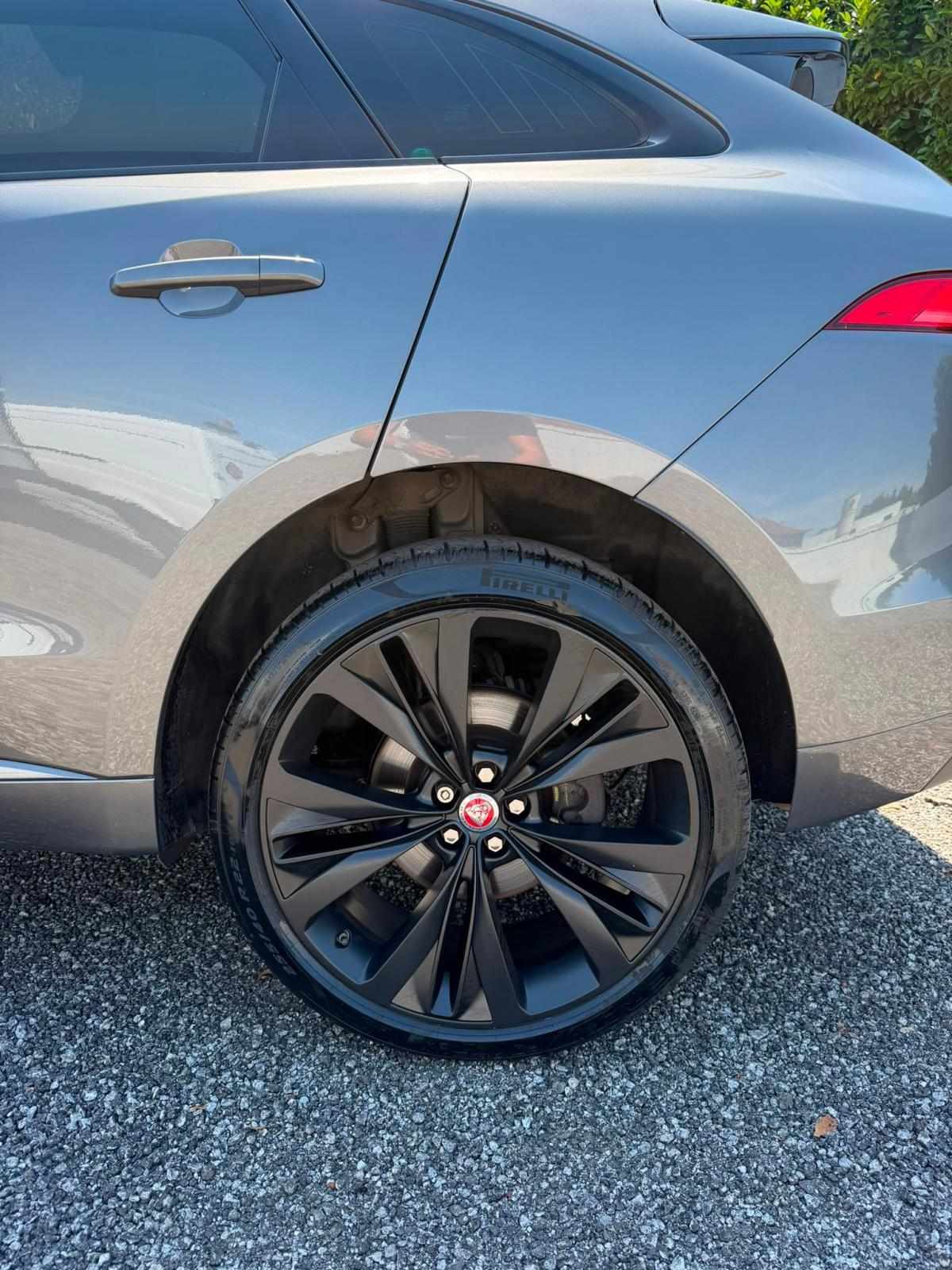 jaguar-f-pace-2017-diesel-1999cc