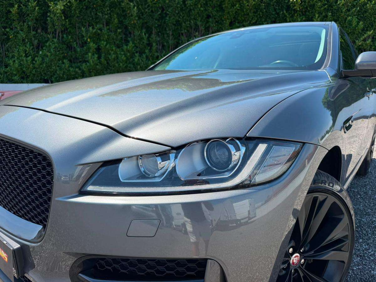 jaguar-f-pace-2017-diesel-1999cc