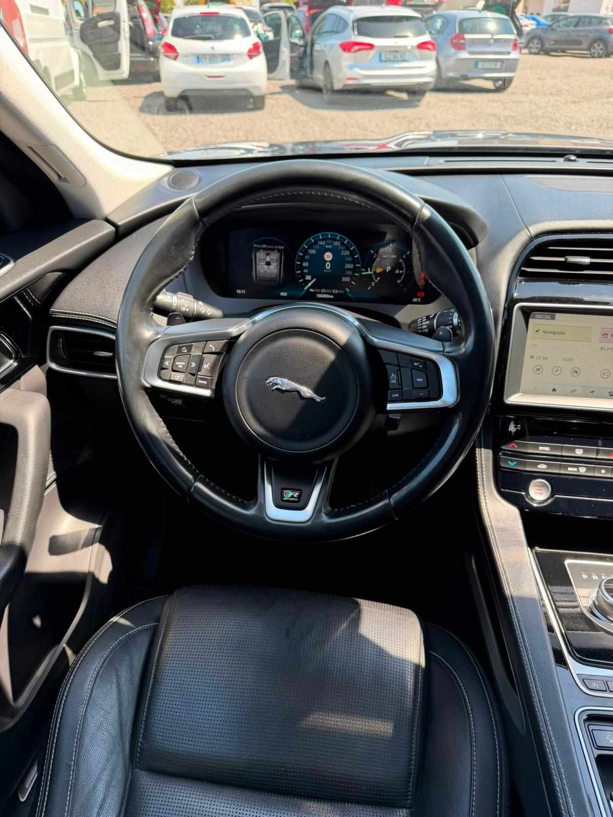 jaguar-f-pace-2017-diesel-1999cc