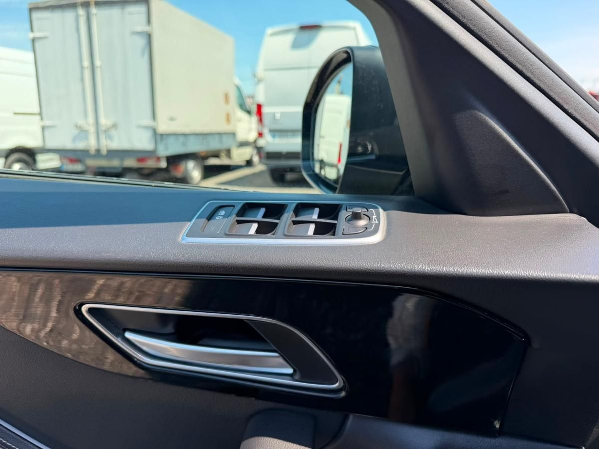 jaguar-f-pace-2017-diesel-1999cc
