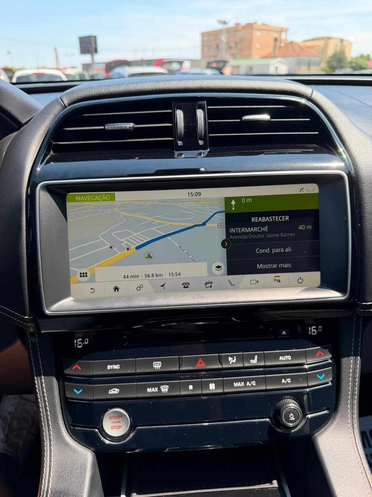 jaguar-f-pace-2017-diesel-1999cc