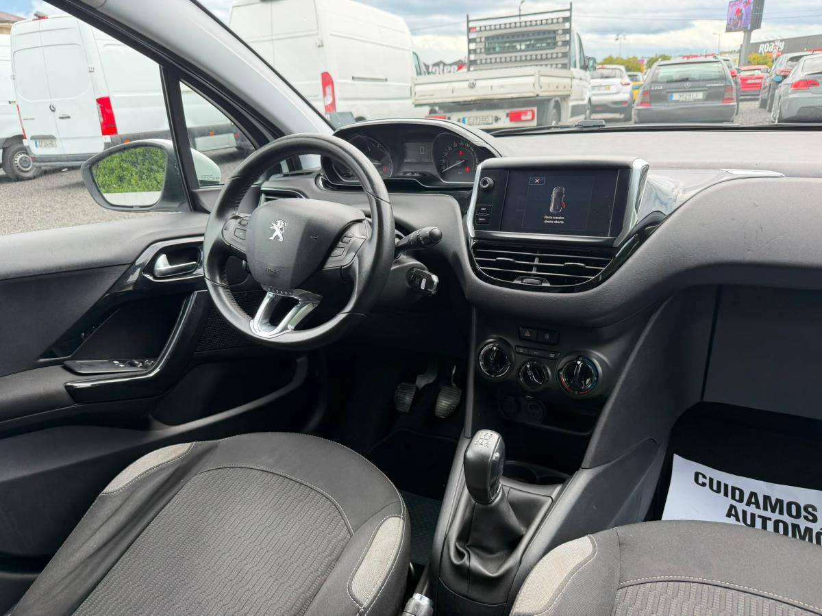 peugeot-208-2017-diesel-1560cc