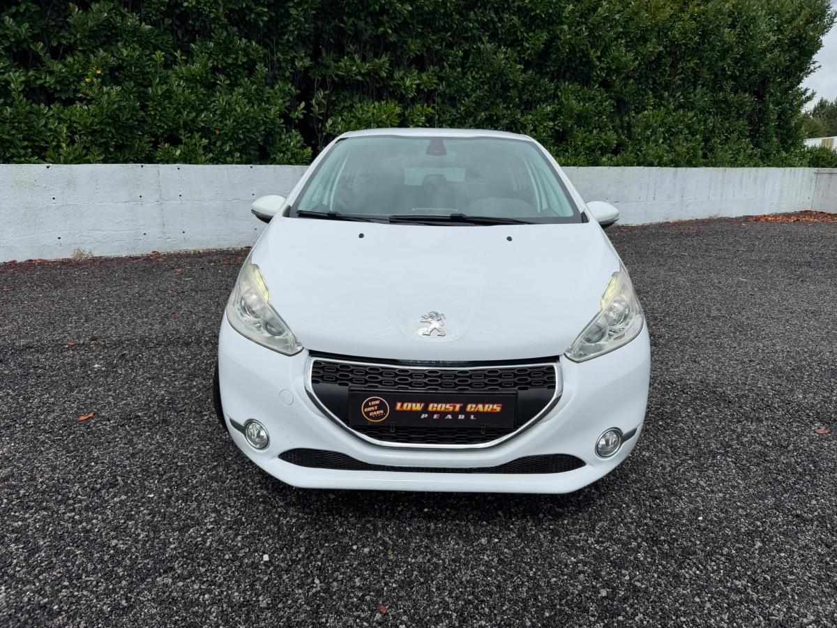 peugeot-208-2017-diesel-1560cc