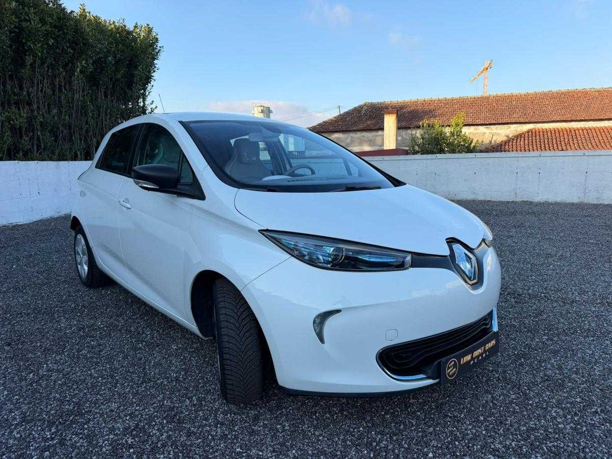 renault-zoe-2013-eletrico-0cc