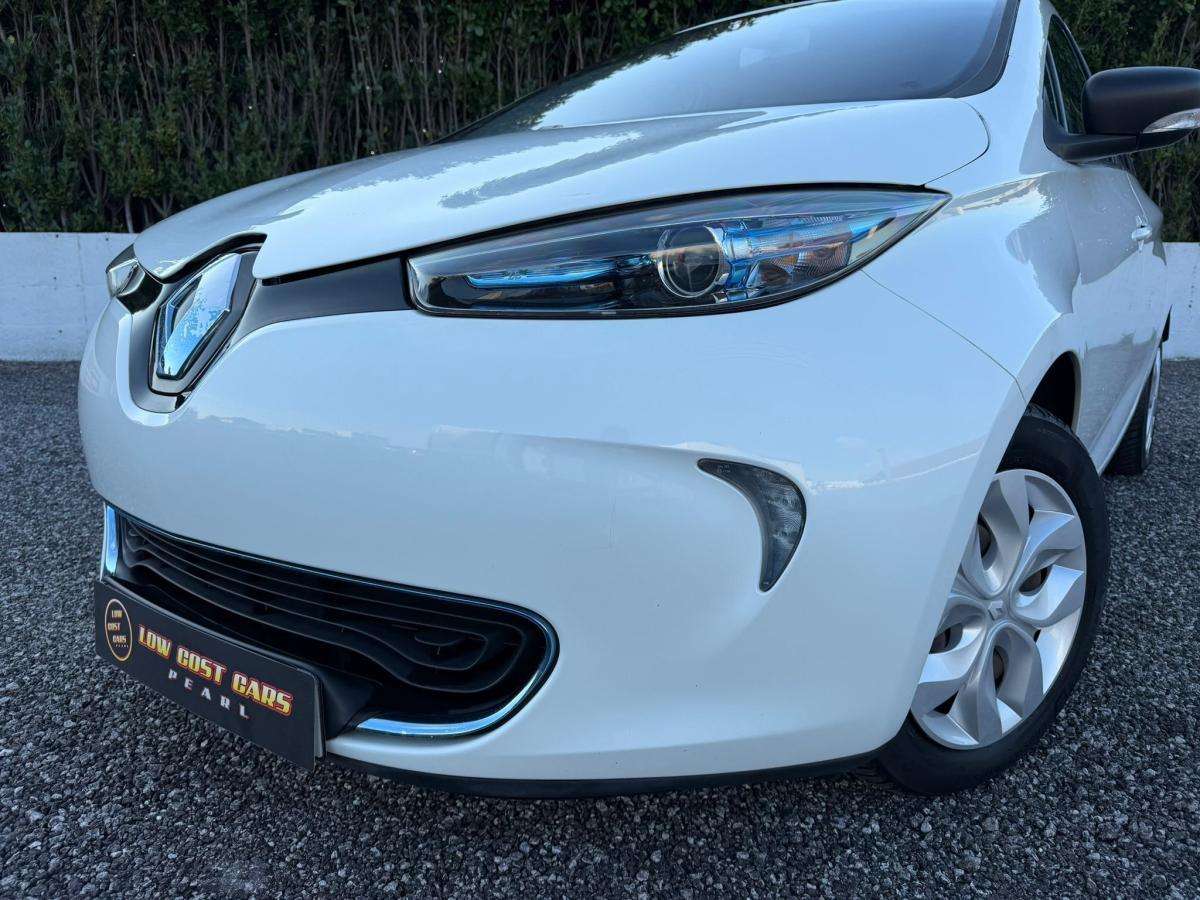 renault-zoe-2013-eletrico-0cc