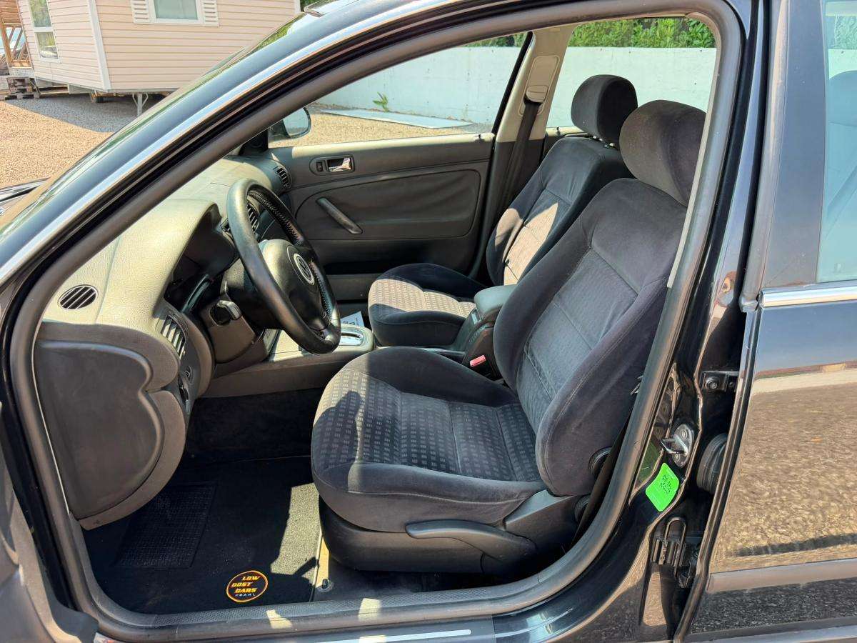 volkswagen-passat-2004-diesel-1896cc