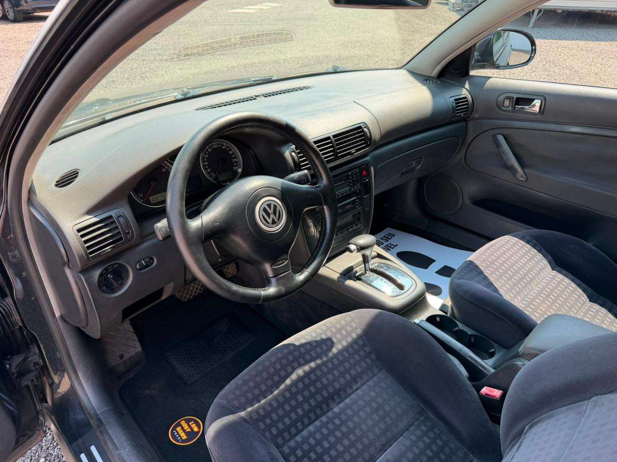 volkswagen-passat-2004-diesel-1896cc