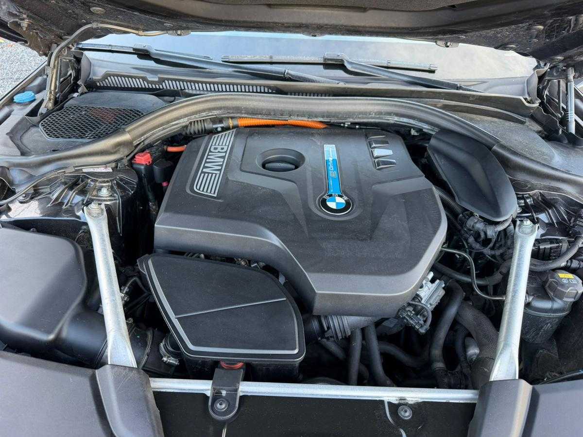 bmw-serie-5-2018-hibrido-a-gasolina-1998cc