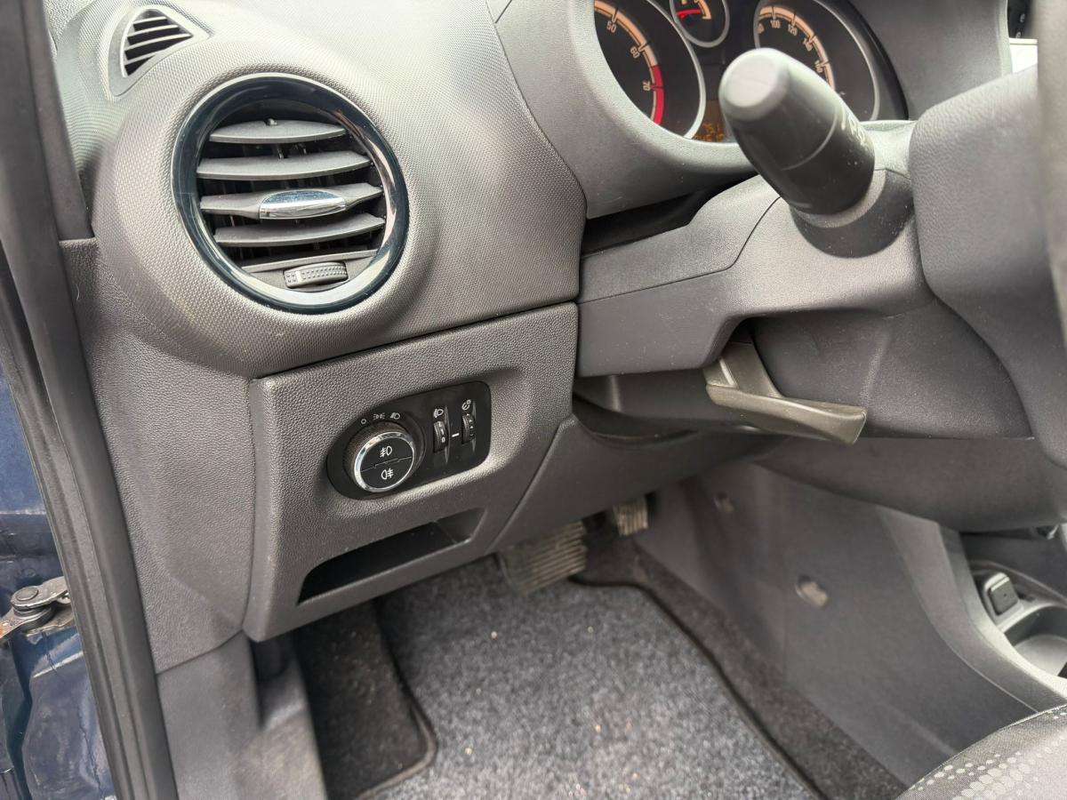 opel-corsa-2012-gasolina-1229cc