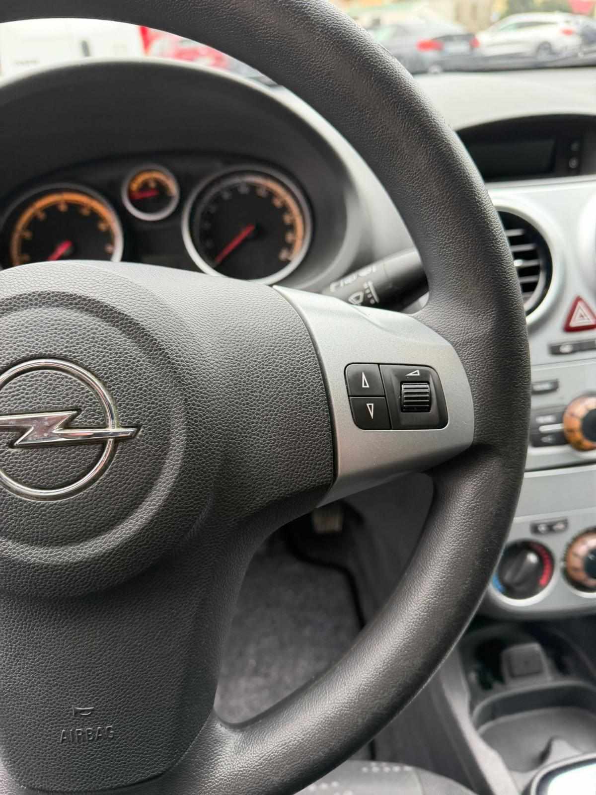 opel-corsa-2012-gasolina-1229cc